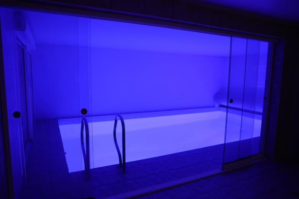 Villa Avec Piscine Interieure Holtzheim Bagian luar foto