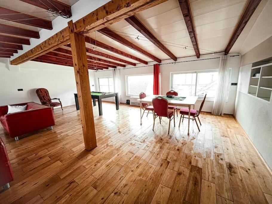 Villa Avec Piscine Interieure Holtzheim Bagian luar foto